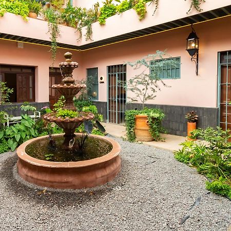 Hotel Libertad 1416 Guadalajara Bagian luar foto