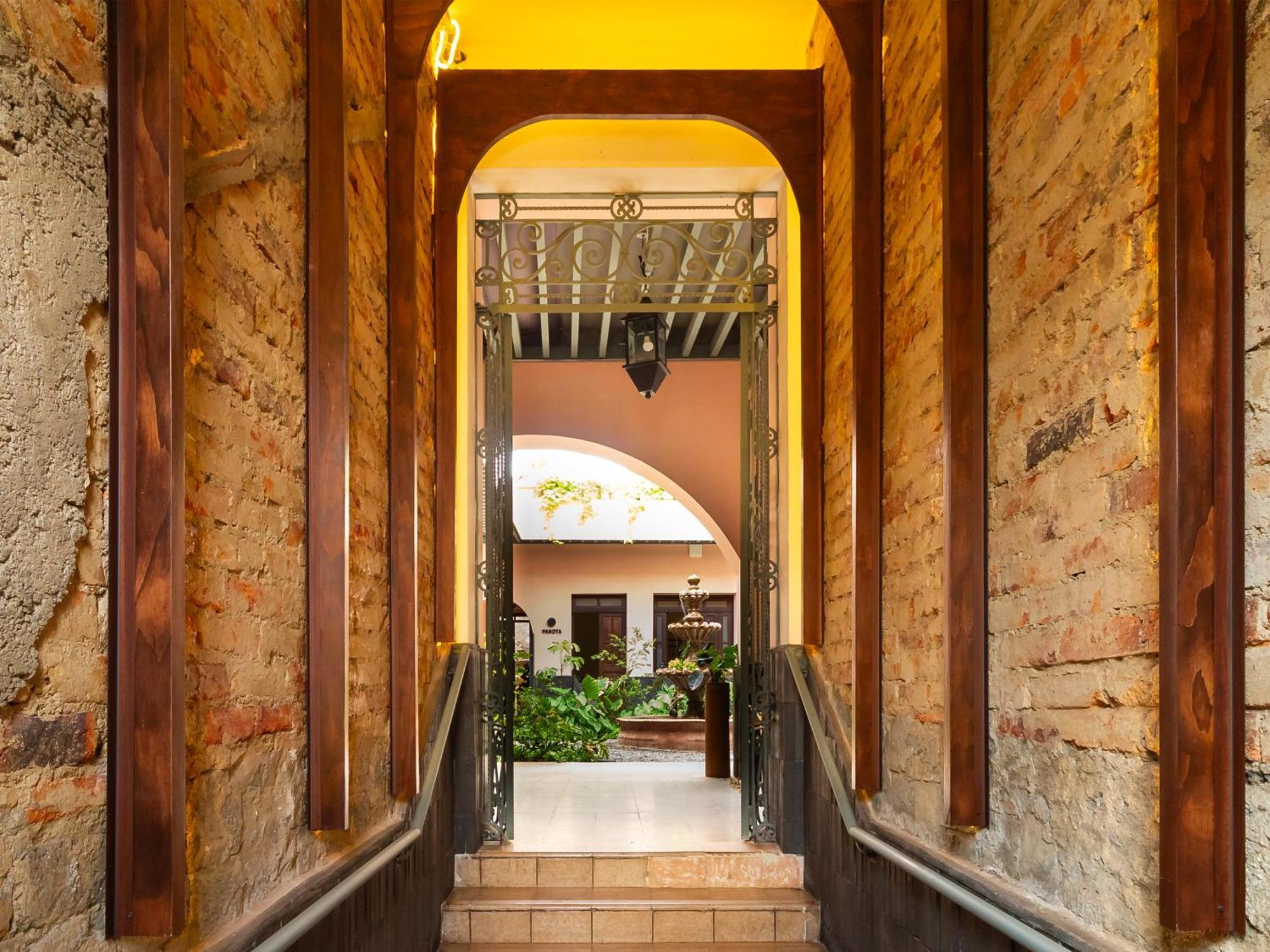 Hotel Libertad 1416 Guadalajara Bagian luar foto