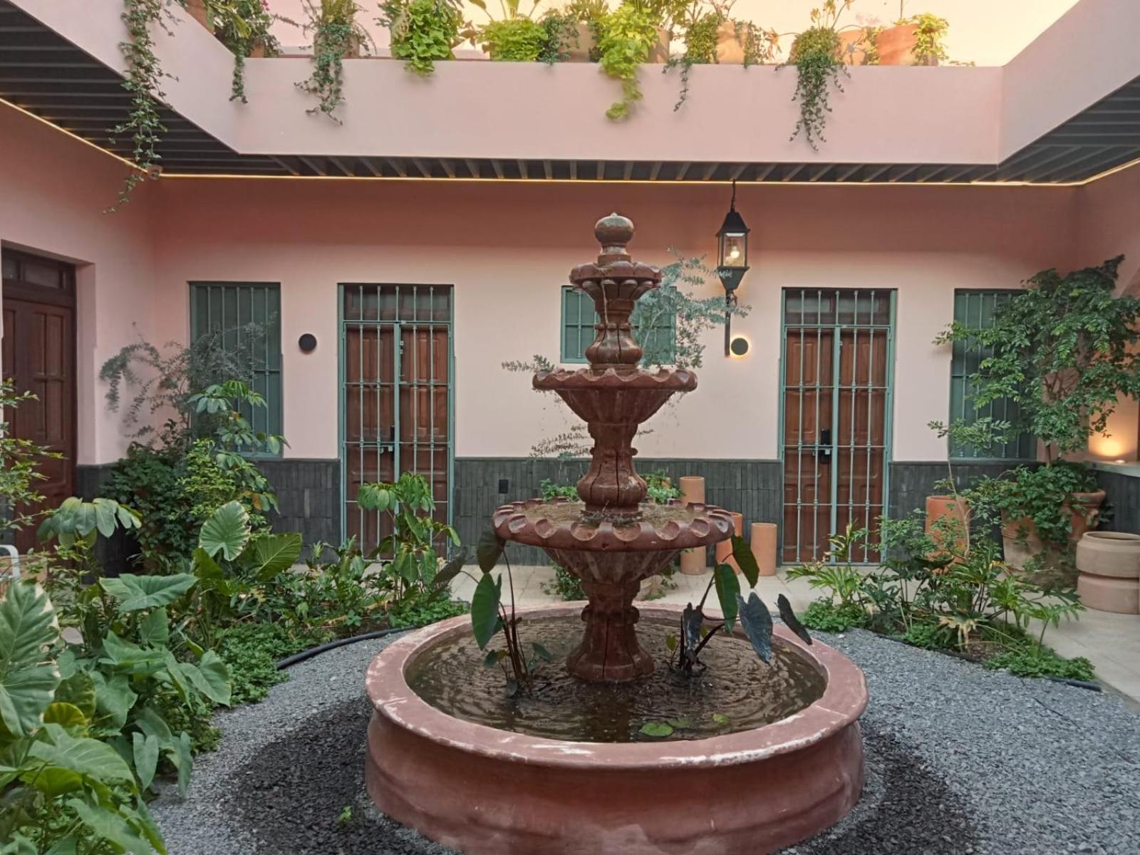 Hotel Libertad 1416 Guadalajara Bagian luar foto